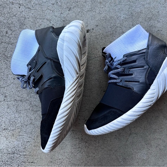 Adidas Tubular Doom Athletic Shoes main image 5